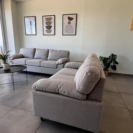 Karamela Apartment Kambanion